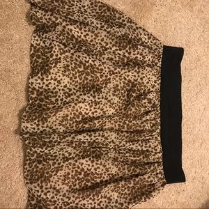 Leopard print mini skirt